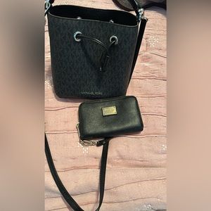 Michael Kors bag& wallet